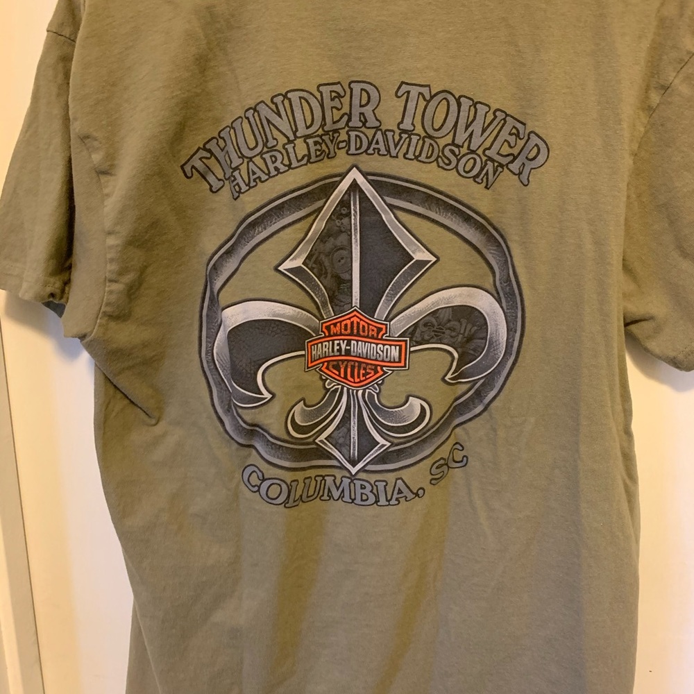 Woman’s Harley Davidson T-shirt